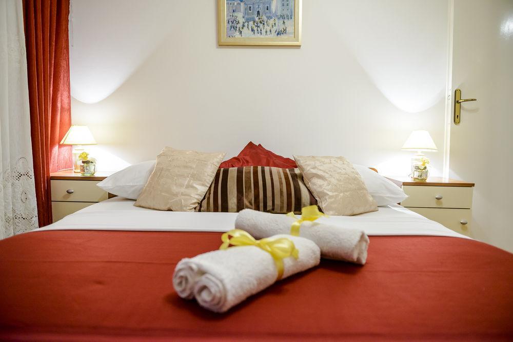Apartments Minerva Dubrovnik Bagian luar foto